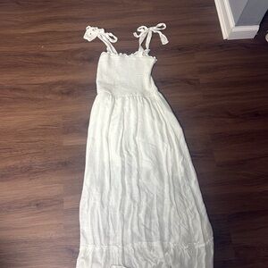 Zesica Bohemian Smocked Tube Top with Tie Shoulders Maxi Dress Size Small